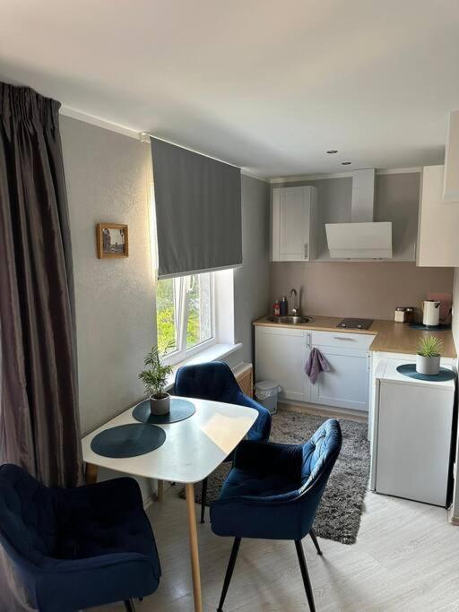 Appartement Hugo 2 *